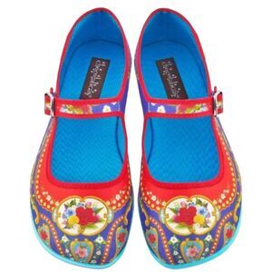 Hot Chocolate Design Carousel Mary Jane’s NWOB